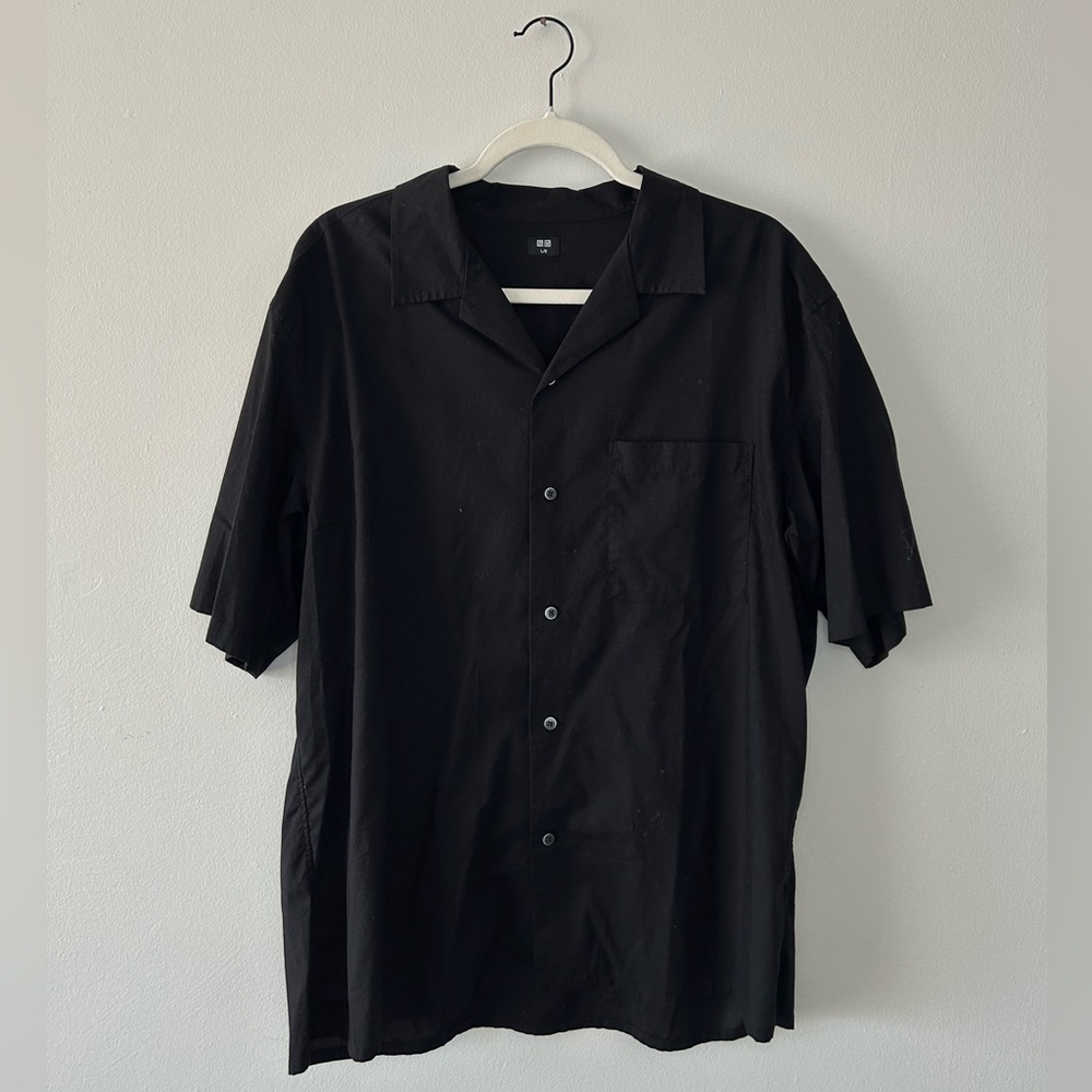 Uniqlo Black Dress Shirt Short Sleeves Lightweight
